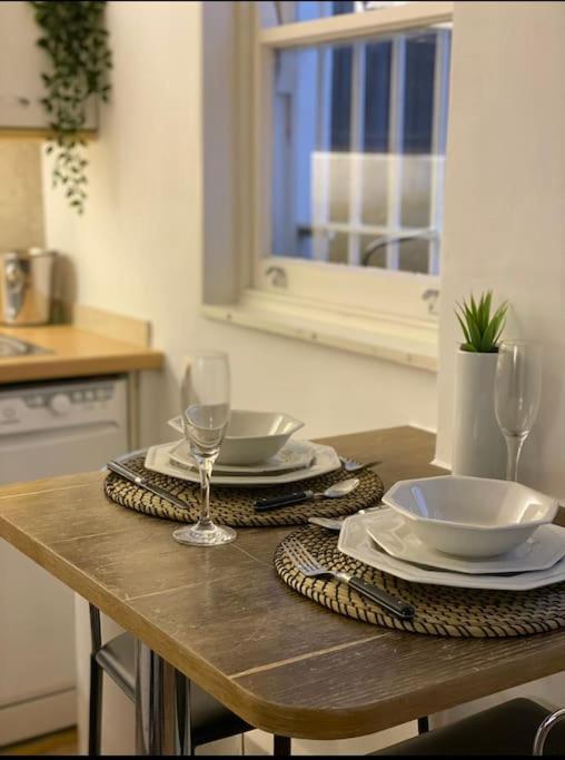 Spacious Flat In The Most Desirable Area Of Londen Buitenkant foto