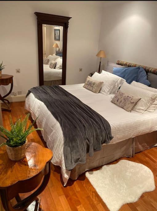 Spacious Flat In The Most Desirable Area Of Londen Buitenkant foto